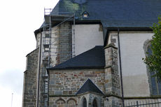 Arbeiten an der neuen Heizungs- und Lüftungsanlage, sowie der Elektronik in St. Crescentius (Foto: Karl-Franz Thiede)